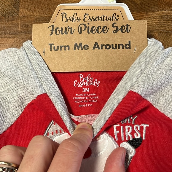 Brand new 3 months baby essentials first Christmas 4 piece outfit - Picture 3 of 3